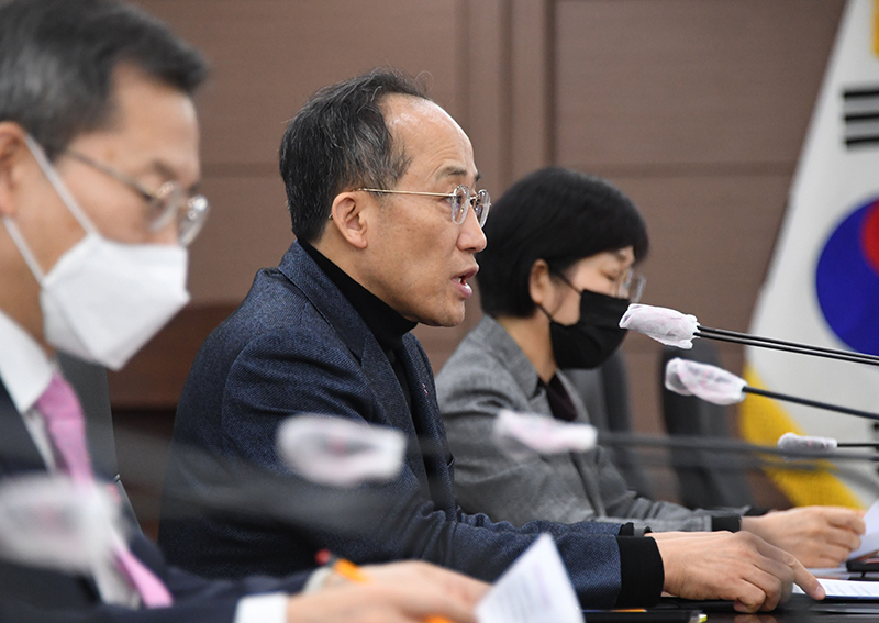 추 부총리 “내년 예산 1월 2일부터 즉시 집행…상반기 65% 이상 추진”