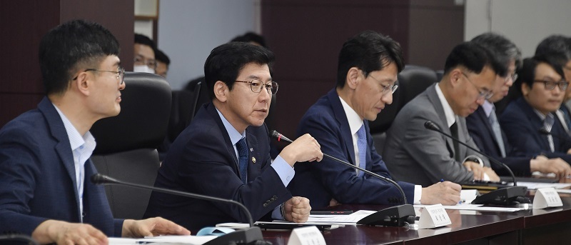 반도체 초격차 확보 등 12개 핵심 재정사업, 내년 예산에 반영